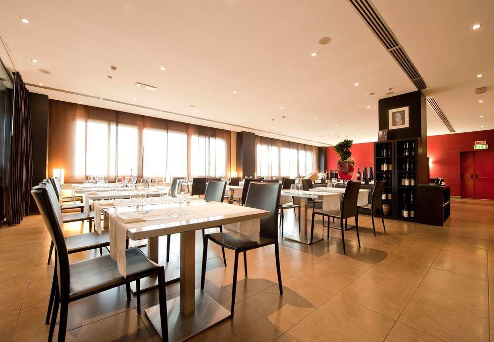 Ac Hotel Padova By Marriott Exterior photo