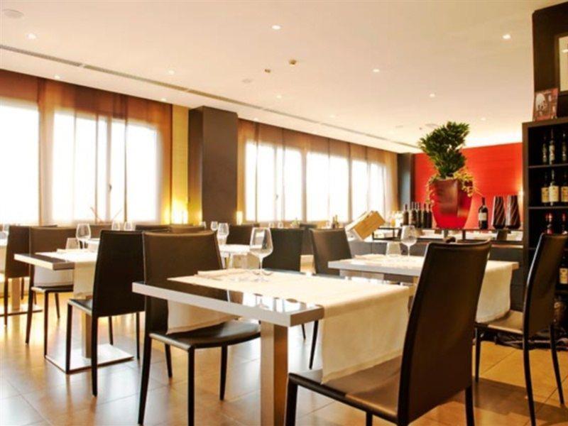 Ac Hotel Padova By Marriott Exterior photo