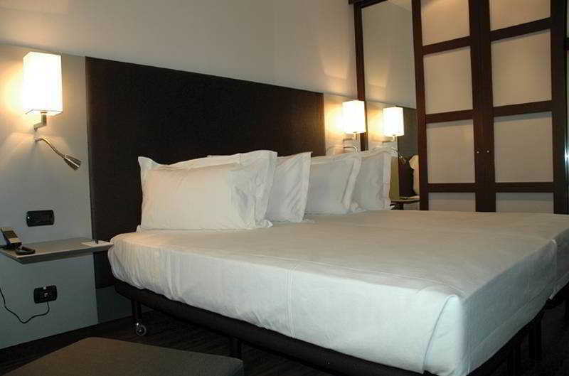 Ac Hotel Padova By Marriott Room photo