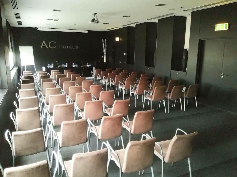 Ac Hotel Padova By Marriott Exterior photo